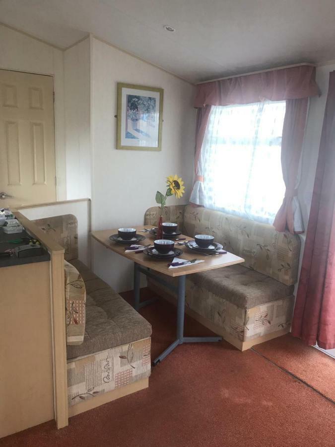 Holiday Home Bognor Regis Luaran gambar