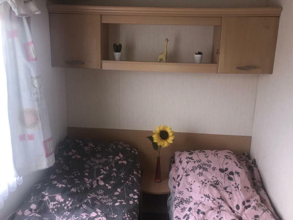 Holiday Home Bognor Regis Luaran gambar